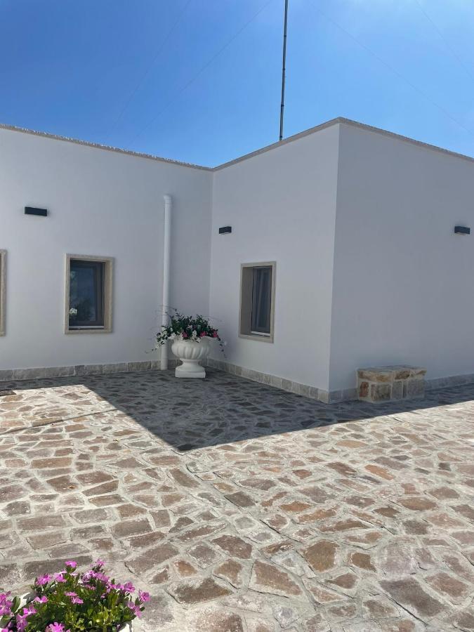 Dimorae Camà Casa de hóspedes Cisternino Exterior foto